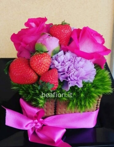 Torta floreale golosa