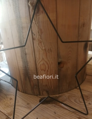 Star in ferro battuto