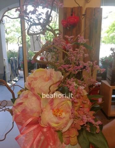 Composizione fiore finto